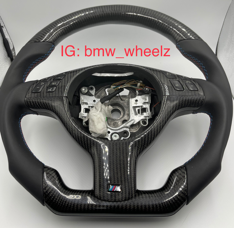 FS E46 Carbon Fiber Flat Bottom Steering Wheel BMW E46 M3