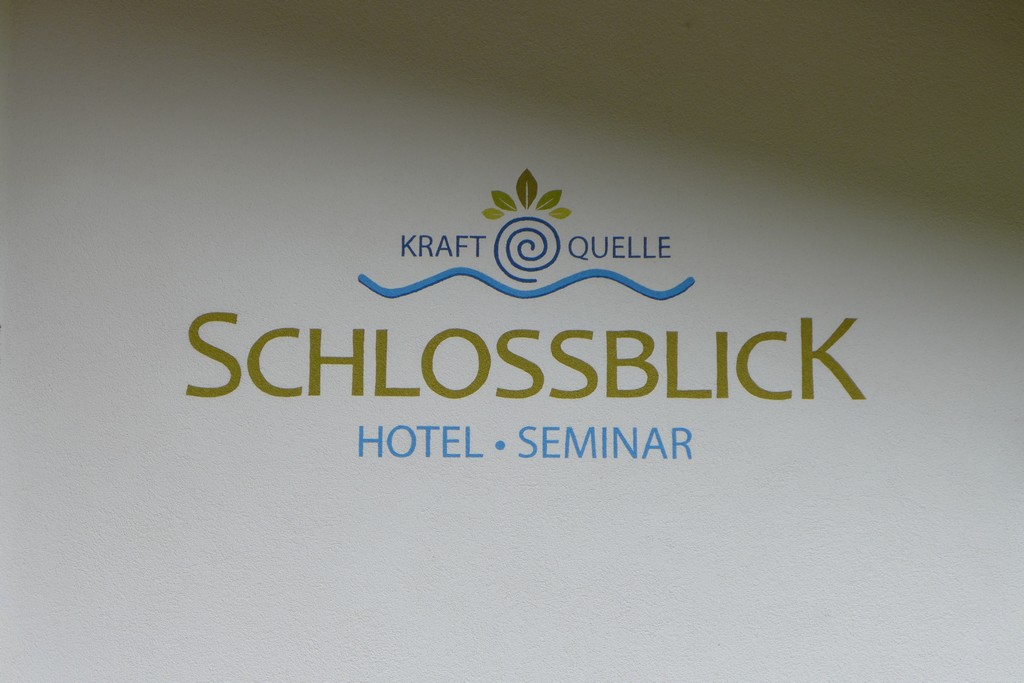 Name:  schloss Blick Hotel Kufstein   P1000990.jpg
Views: 10467
Size:  144.2 KB
