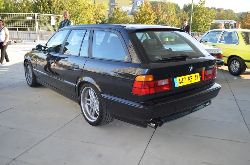 Name:  e34 M5 bonhams auction  DSC_0715.jpg
Views: 12988
Size:  132.6 KB