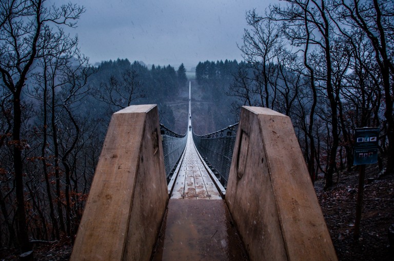 Name:  suspension bridge hngeseilbrcke geierlay  0406-Gemma-Geierlay-Germanys-Longest-Suspension-Bri.jpg
Views: 10439
Size:  136.9 KB