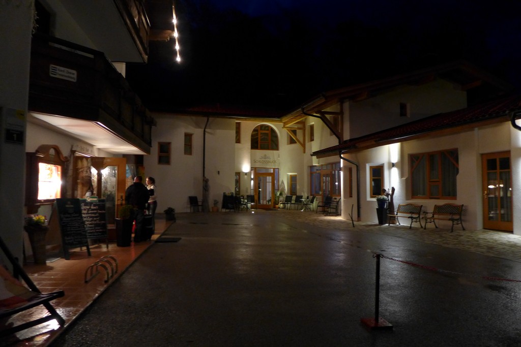 Name:  SchlossBlick Hotel near Kufstein, AustriaP1000934.jpg
Views: 13286
Size:  140.4 KB