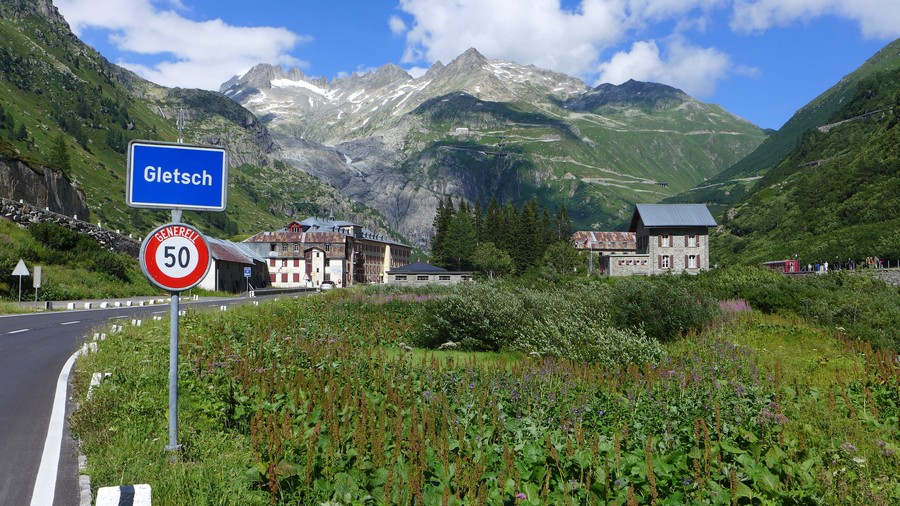 Name:  Furka Pass Gletsch P1080432.jpg
Views: 9235
Size:  228.8 KB